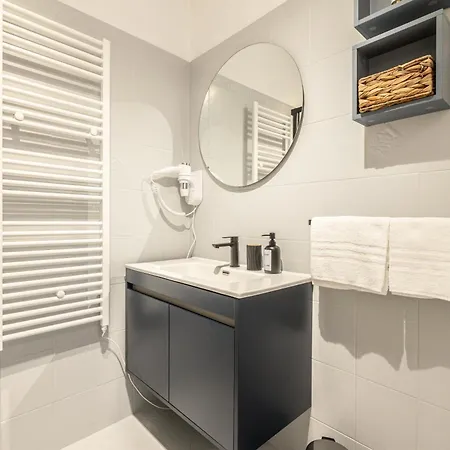 Apartman Piazza Unita D'italia - Jr Con Ac - Wi Fi - Park Convenzionato Trieszt