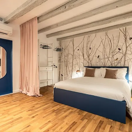 Piazza Unita D'italia - Jr Con Ac - Wi Fi - Park Convenzionato * 的里雅斯特