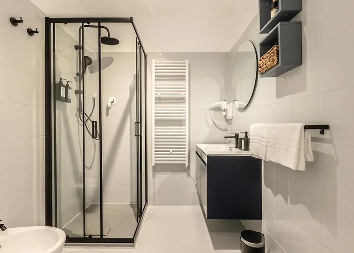 Апартаменти Piazza Unita D'italia - Jr Con Ac - Wi Fi - Park Convenzionato Трієст